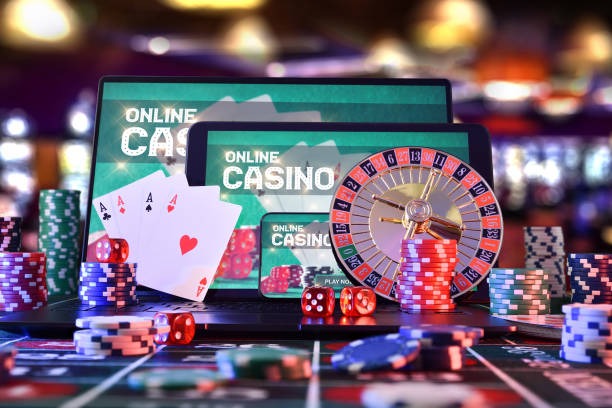 Tampilan studio live casino cicijitu dengan dealer profesional dan multi-kamera